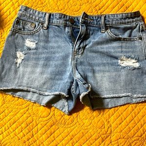 Gap sexy boyfriend short